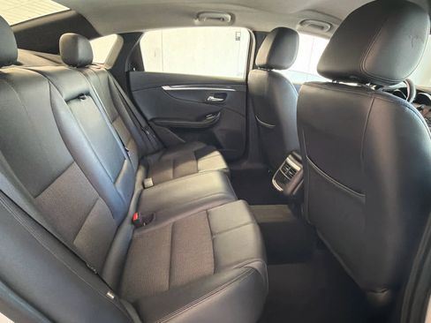 Used 2020 Chevrolet Impala LT FWD image 28
