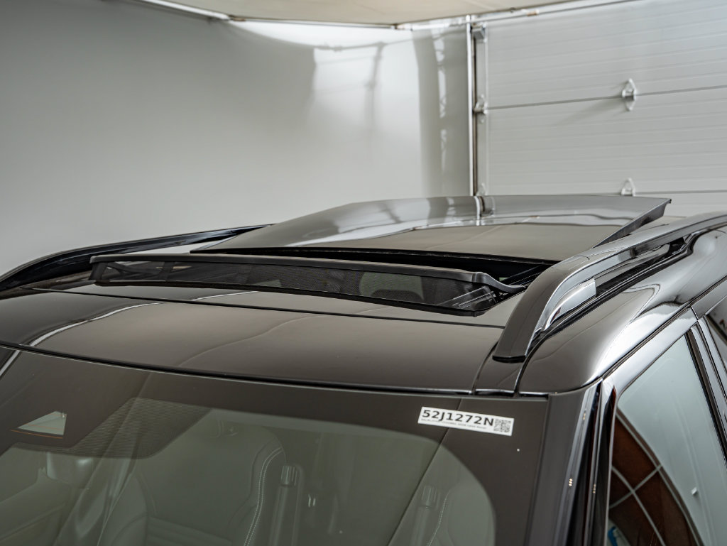 New 2026 Land Rover Discovery Dynamic SE AWD/4WD image 17
