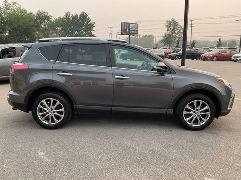 Used 2016 Toyota RAV4 Limited AWD/4WD image 9