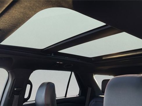 Used 2022 Ford Explorer ST-Line w/ Class IV Trailer Tow Package image 15