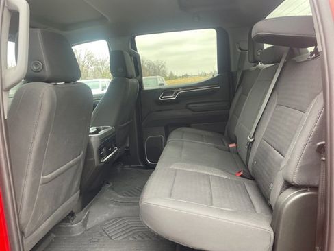 Used 2023 Chevrolet Silverado 1500 LT w/ Z71 Off-Road Package image 13