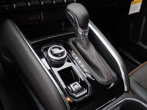 New 2026 GMC Canyon AT4 w/ Technology Plus Package image 18