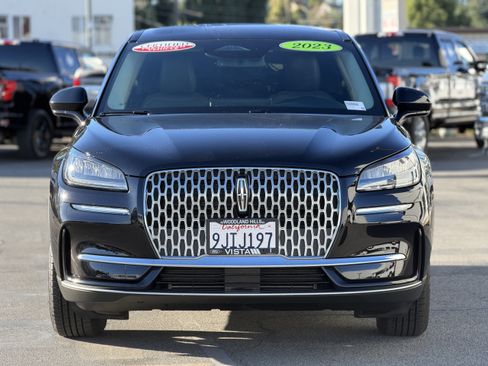 Certified 2023 Lincoln Corsair FWD image 3