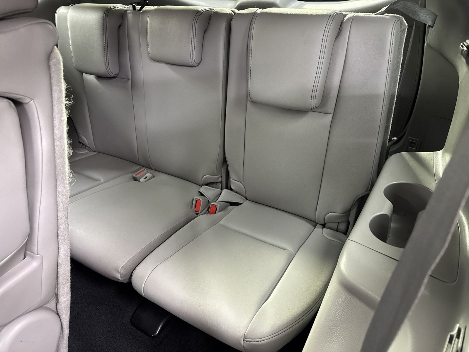 Used 2018 Toyota Highlander XLE AWD/4WD image 38