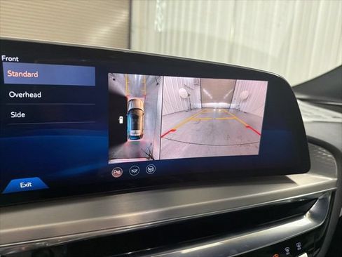 Used 2024 Cadillac Lyriq Luxury RWD image 29
