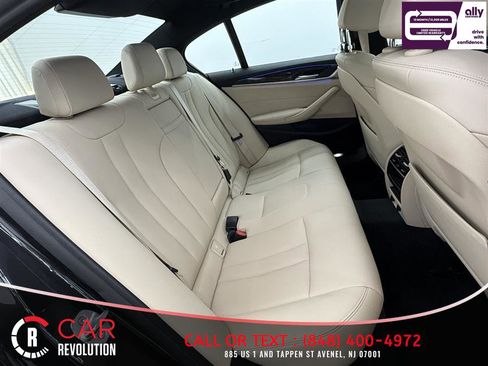 Used 2019 BMW 530i w/ Convenience Package RWD image 32
