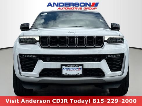 New 2026 Jeep Grand Cherokee Summit w/ Adv Protech Group IV AWD/4WD image 15