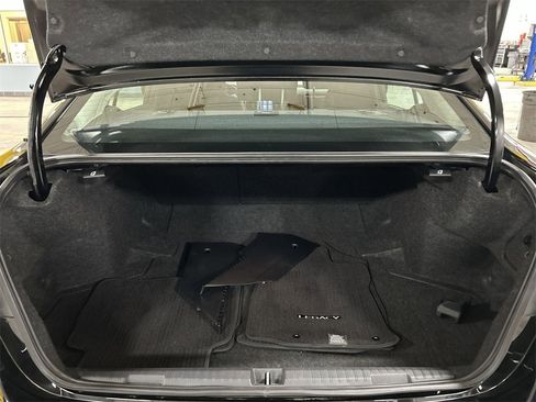 Used 2020 Subaru Legacy Premium image 27