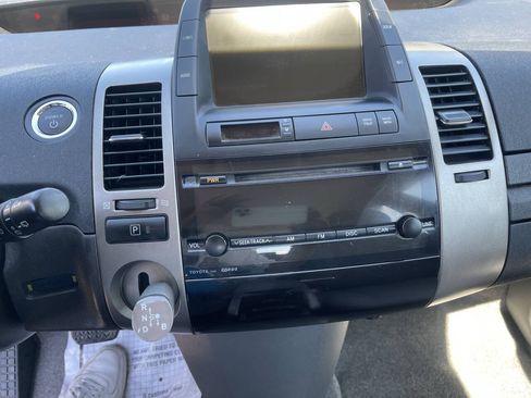 Used 2009 Toyota Prius FWD image 23
