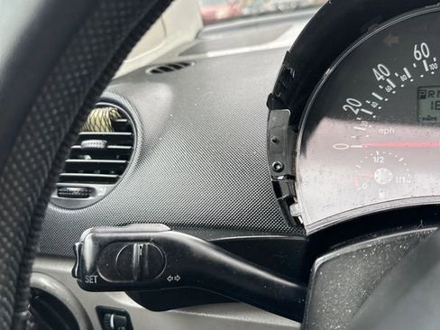 Used 2004 Volkswagen Beetle GLS image 19