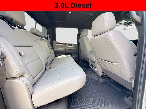 Used 2024 Chevrolet Silverado 1500 LT AWD/4WD image 27