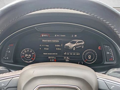 Used 2018 Audi Q7 3.0T Prestige w/ Prestige Package image 11