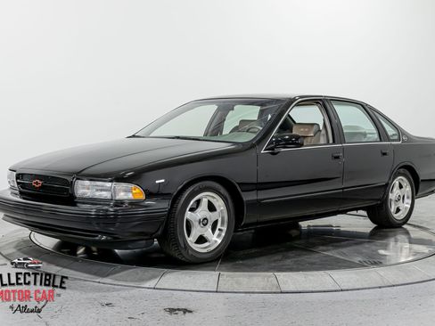 Used 1996 Chevrolet Impala SS RWD image 11