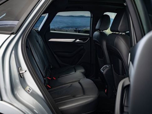 Used 2018 Audi Q3 2.0T Premium w/ Convenience Package image 44