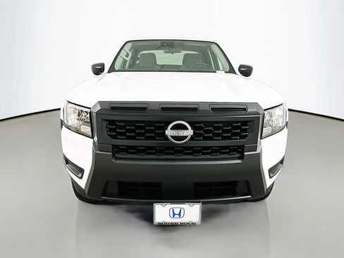 Used 2025 Nissan Frontier S RWD image 2