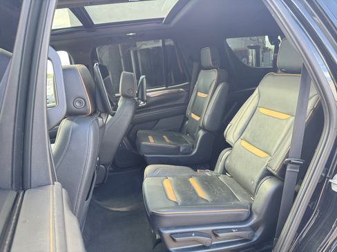 Used 2021 GMC Yukon AT4 w/ AT4 Premium Package AWD/4WD image 29