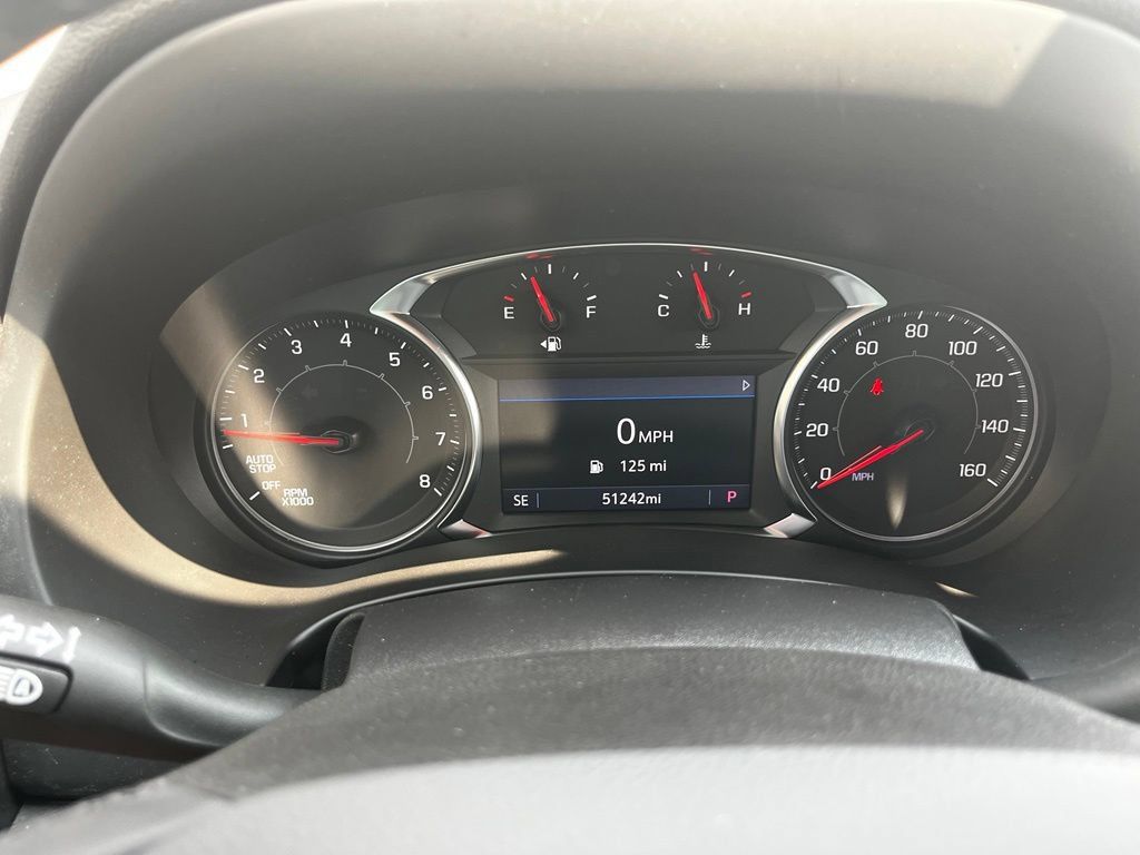 Used 2023 GMC Terrain SLT AWD/4WD image 12