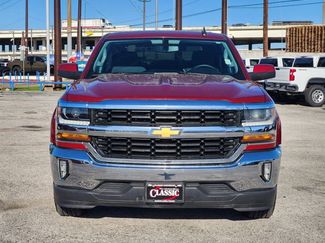 Used 2018 Chevrolet Silverado 1500 LT w/ Texas Edition video 2
