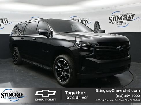Used 2024 Chevrolet Suburban RST w/ Luxury Package RWD image 1