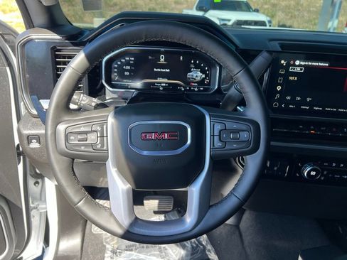 Used 2025 GMC Sierra 1500 Elevation AWD/4WD image 31