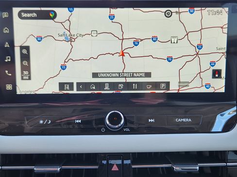 New 2025 Mitsubishi Outlander SE image 13