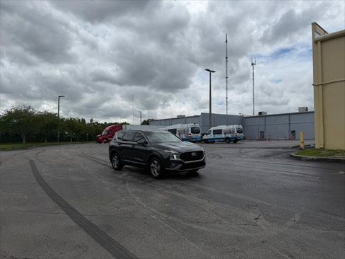 Used 2023 Hyundai Santa Fe SE w/ Cargo Package image 9