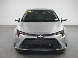 Used 2022 Toyota Corolla LE video 2