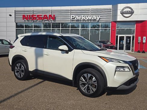 Used 2021 Nissan Rogue SV AWD/4WD image 1