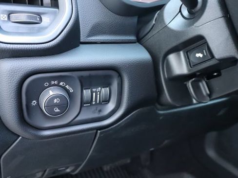 New 2026 RAM 3500 Laramie w/ Night Edition AWD/4WD image 20