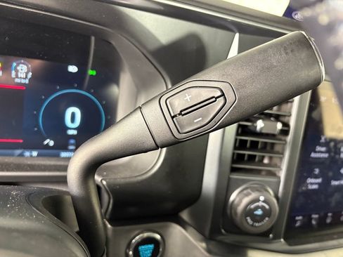 Used 2025 Ford F350 Platinum image 22