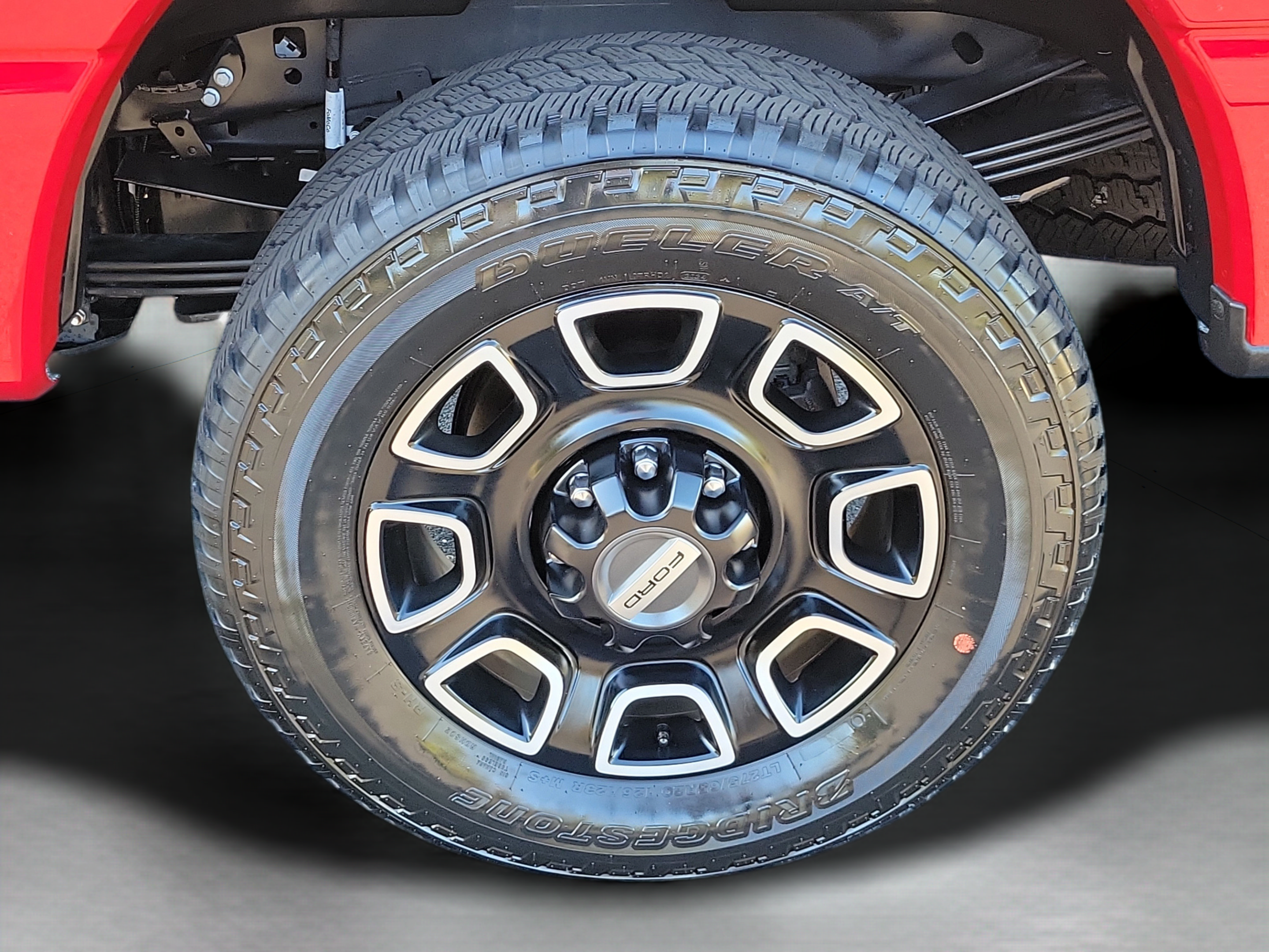 Used 2024 Ford F350 Platinum AWD/4WD image 31