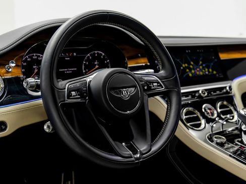 Used 2020 Bentley Continental GT AWD/4WD image 17