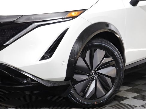 Used 2023 Nissan Ariya PLATINUM+ image 3