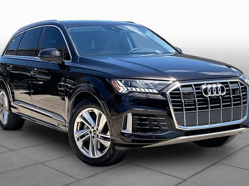 Used 2023 Audi Q7 3.0T Premium Plus w/ Premium Plus Package AWD/4WD image 3