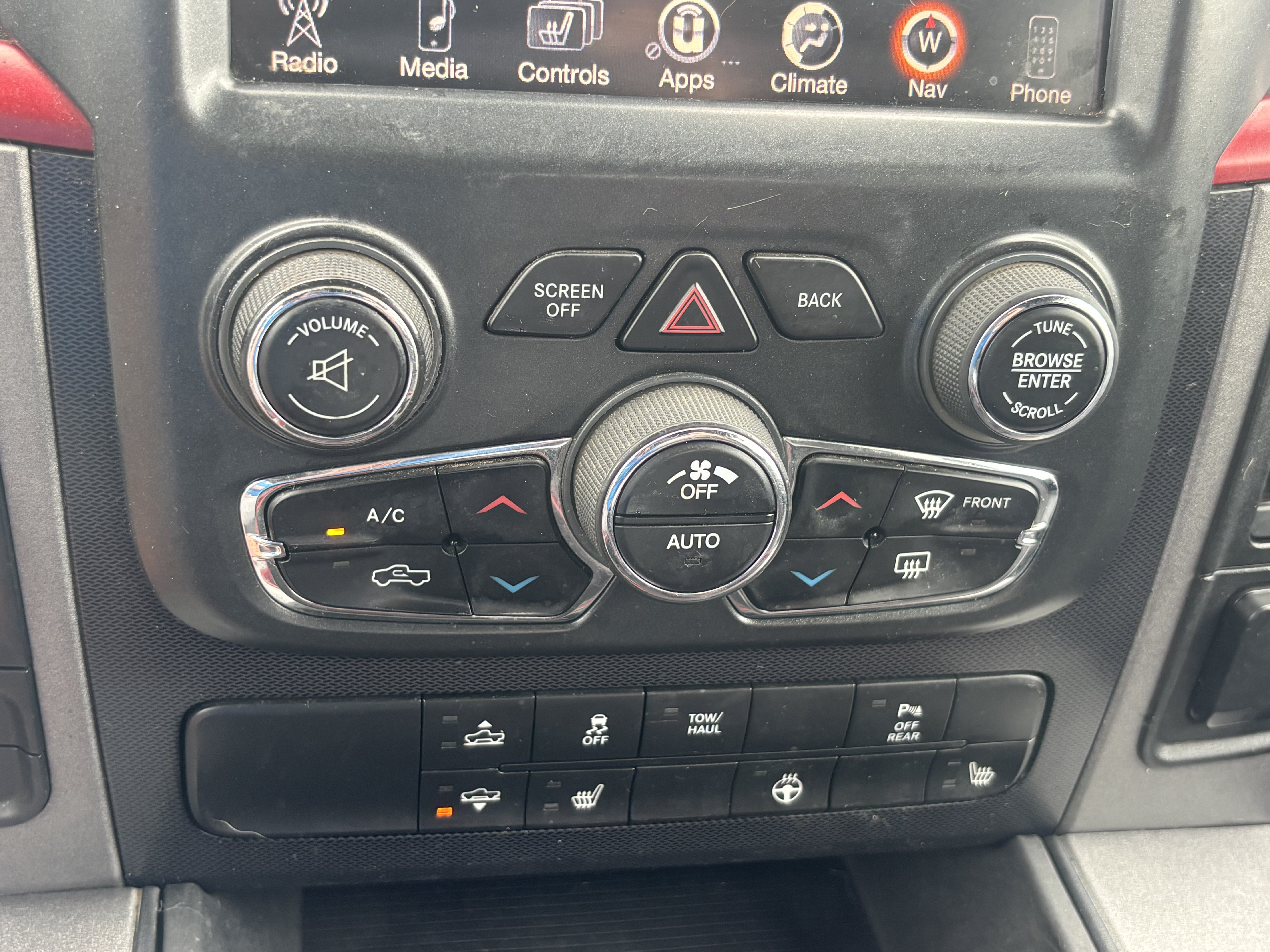 Used 2016 RAM 1500 Rebel AWD/4WD image 16