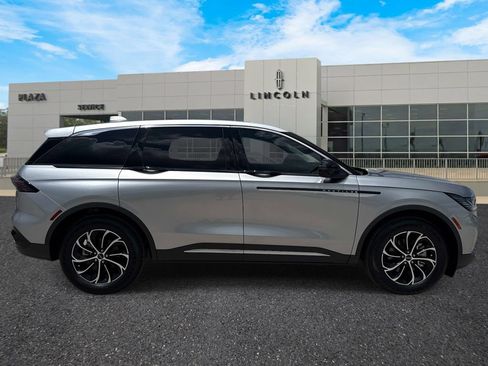 New 2026 Lincoln Nautilus Premier w/ Equipment Group 102A AWD/4WD image 2