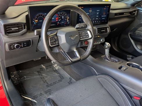 Used 2024 Ford Mustang Coupe image 14