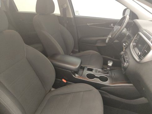 Used 2020 Kia Sorento LX w/ LX I4 Convenience Package FWD image 21