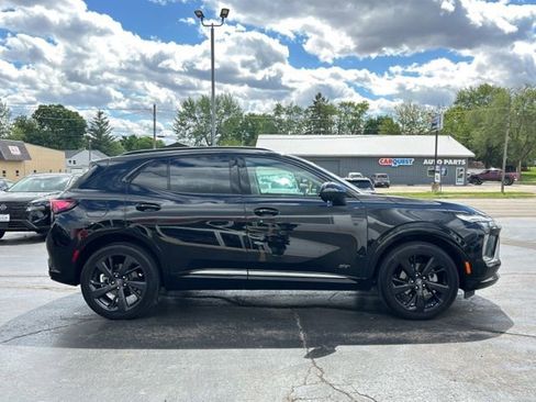Used 2025 Buick Envision Sport Touring AWD/4WD image 10