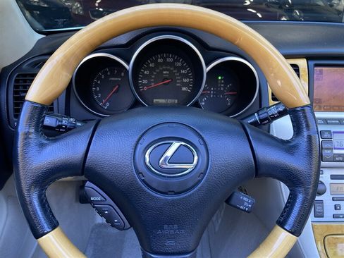 Used 2005 Lexus SC 430 Convertible RWD image 21
