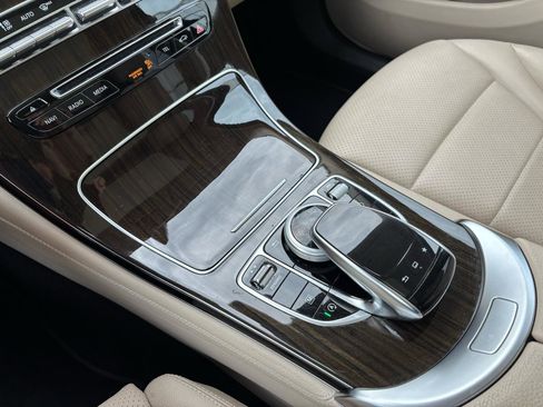 Used 2016 Mercedes-Benz GLC 300 image 17