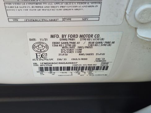 Used 2022 Ford Explorer ST w/ ST Street Pack AWD/4WD image 38