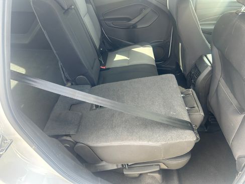 Used 2017 Ford Escape SE AWD/4WD image 33