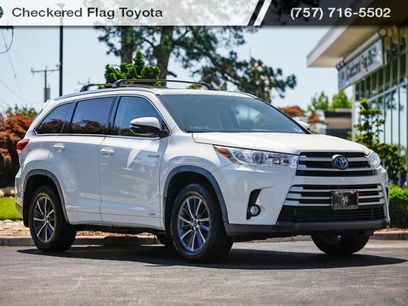 Used 2017 Toyota Highlander XLE