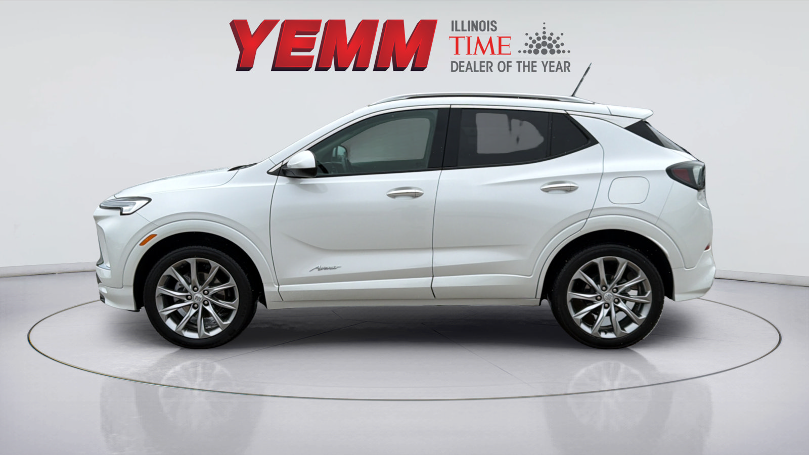 Used 2024 Buick Encore GX Avenir w/ Avenir Convenience Package AWD/4WD image 5