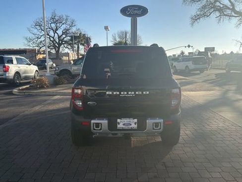 New 2025 Ford Bronco Sport Outer Banks w/ Sasquatch Outer Banks Package image 4