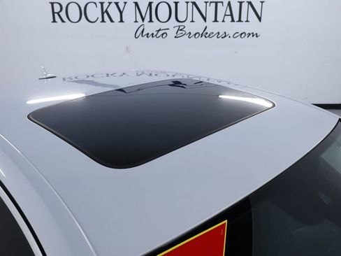 Used 2019 Audi A4 2.0T Premium w/ Convenience Package image 12