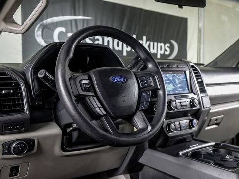 Used 2019 Ford F250 XLT w/ XLT Premium Package image 15