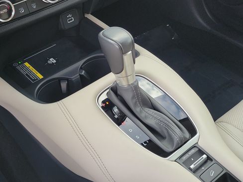 Used 2023 Honda HR-V EX-L image 25