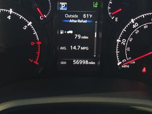 Used 2020 Toyota 4Runner SR5 image 18